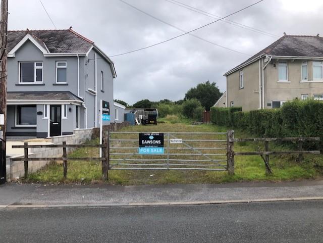 1 The Crescent, Penygroes Road, Gorslas, Llanelli, SA14 7LG